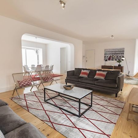 Lovelystay - Chic, Citrus Home - Private Garden Lisboa Екстериор снимка