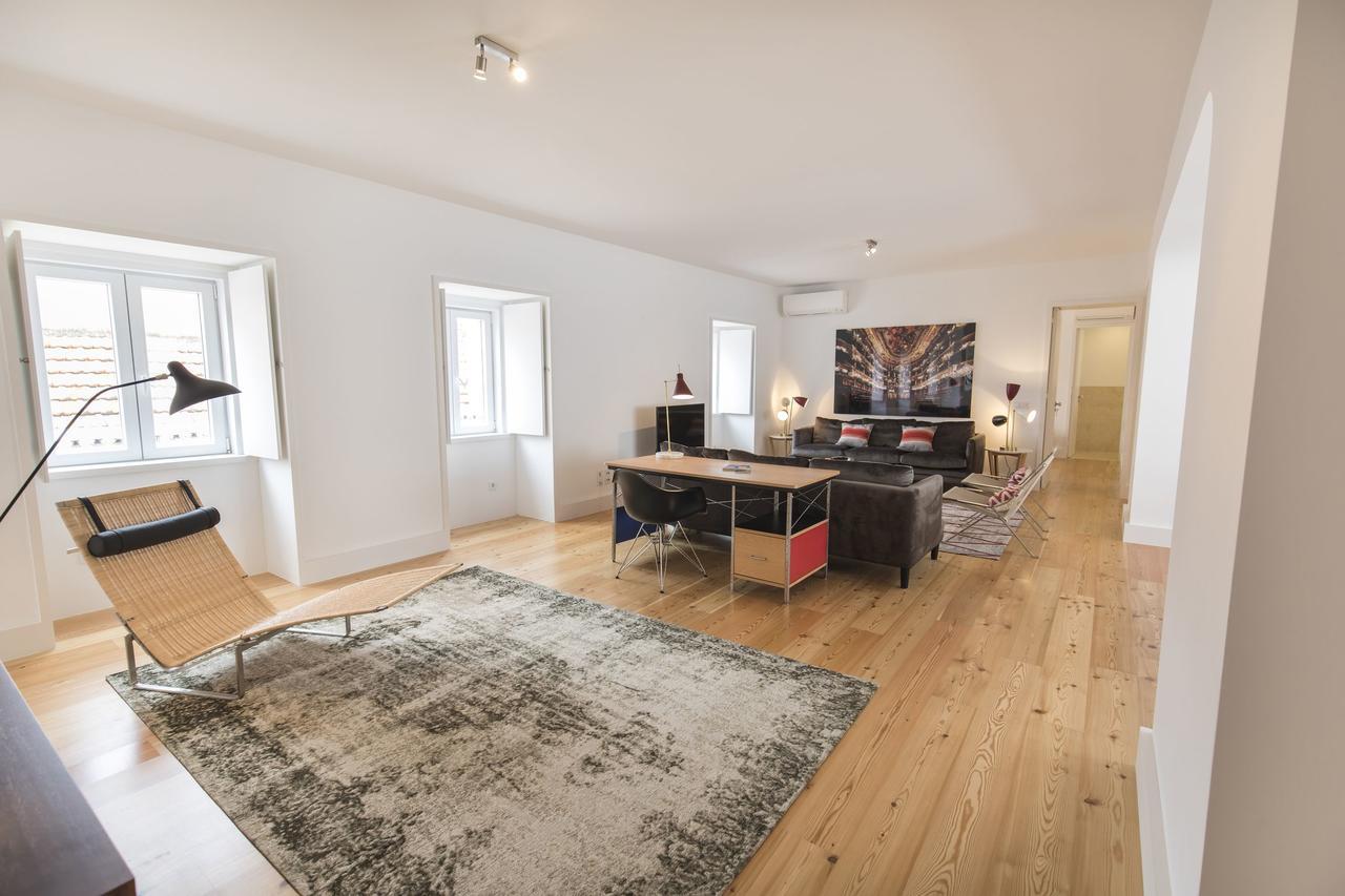 Lovelystay - Chic, Citrus Home - Private Garden Lisboa Екстериор снимка