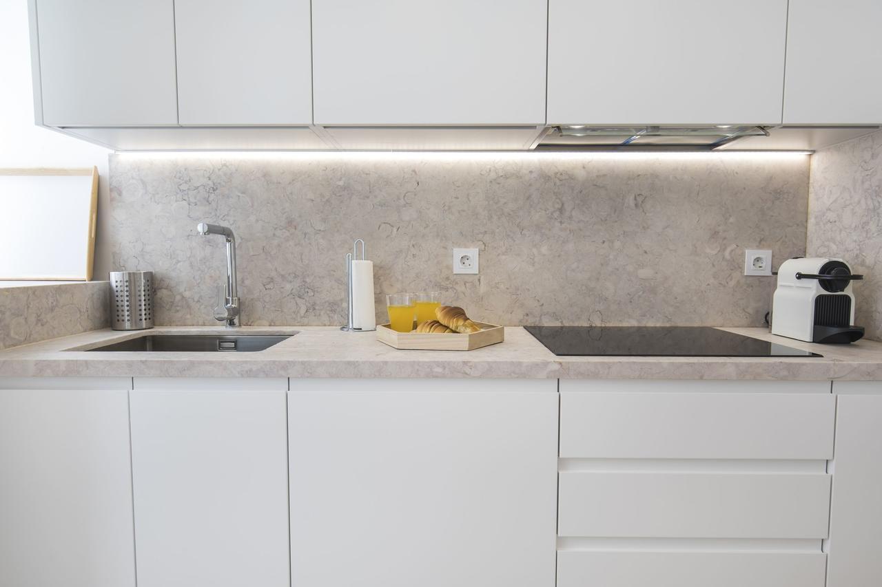 Lovelystay - Chic, Citrus Home - Private Garden Lisboa Екстериор снимка