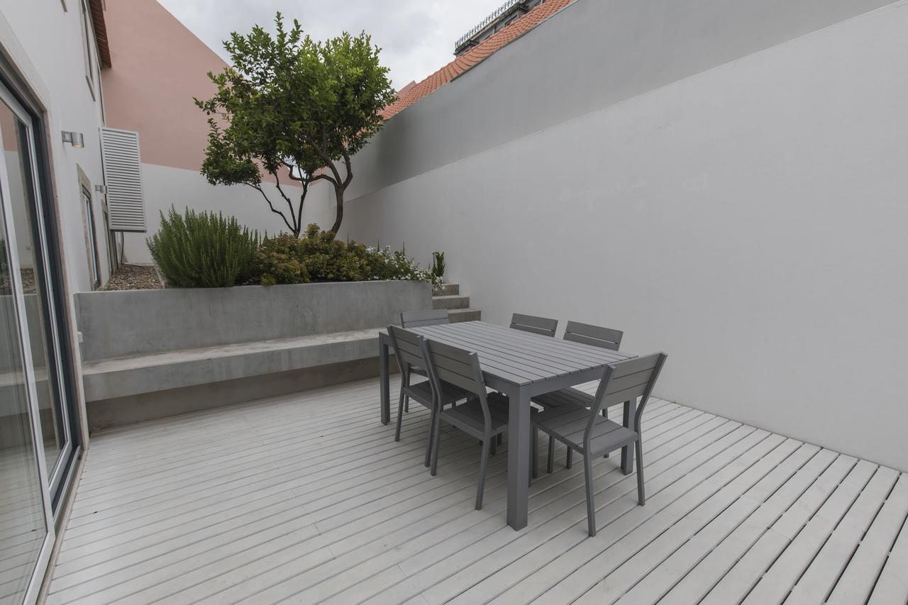 Lovelystay - Chic, Citrus Home - Private Garden Lisboa Екстериор снимка
